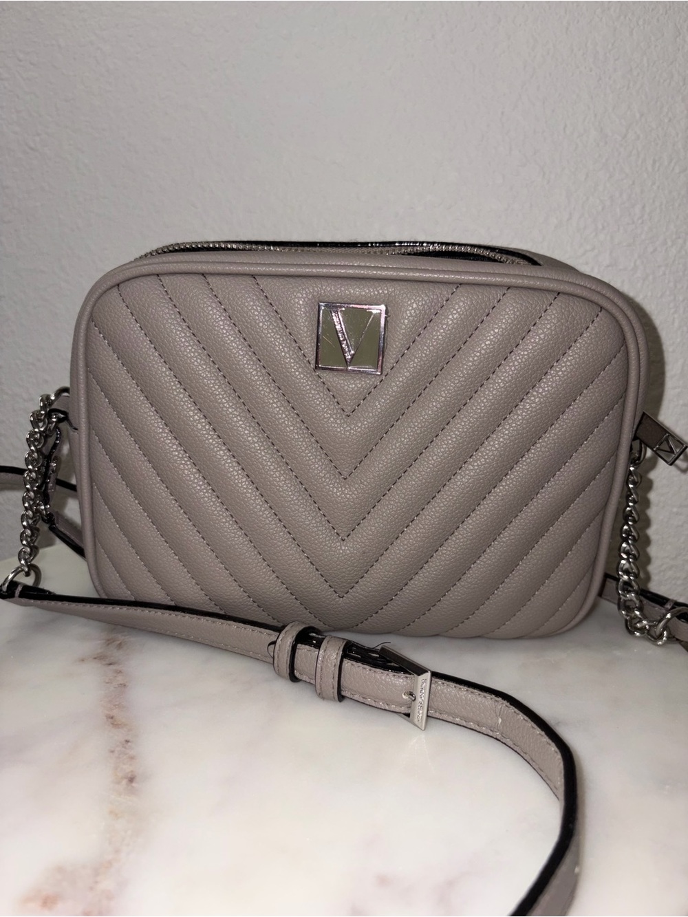 Victoria Secret’s Quilted Crossbody Bag in Gray